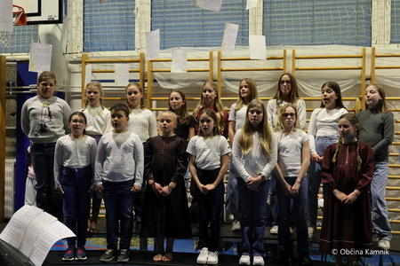 Ko v naši dolini zadiši  (6)